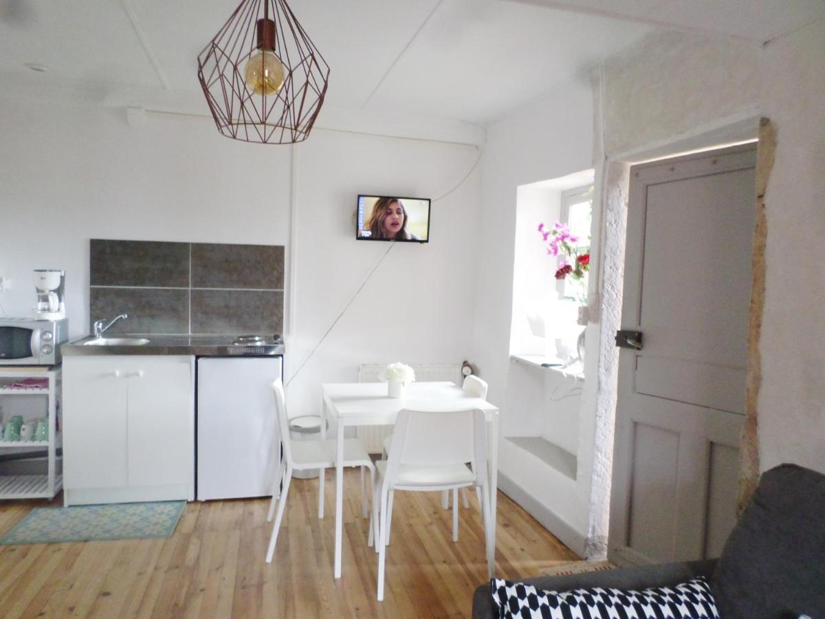 Les Marronniers Bed & Breakfast La Chapelle-sous-Brancion Dış mekan fotoğraf